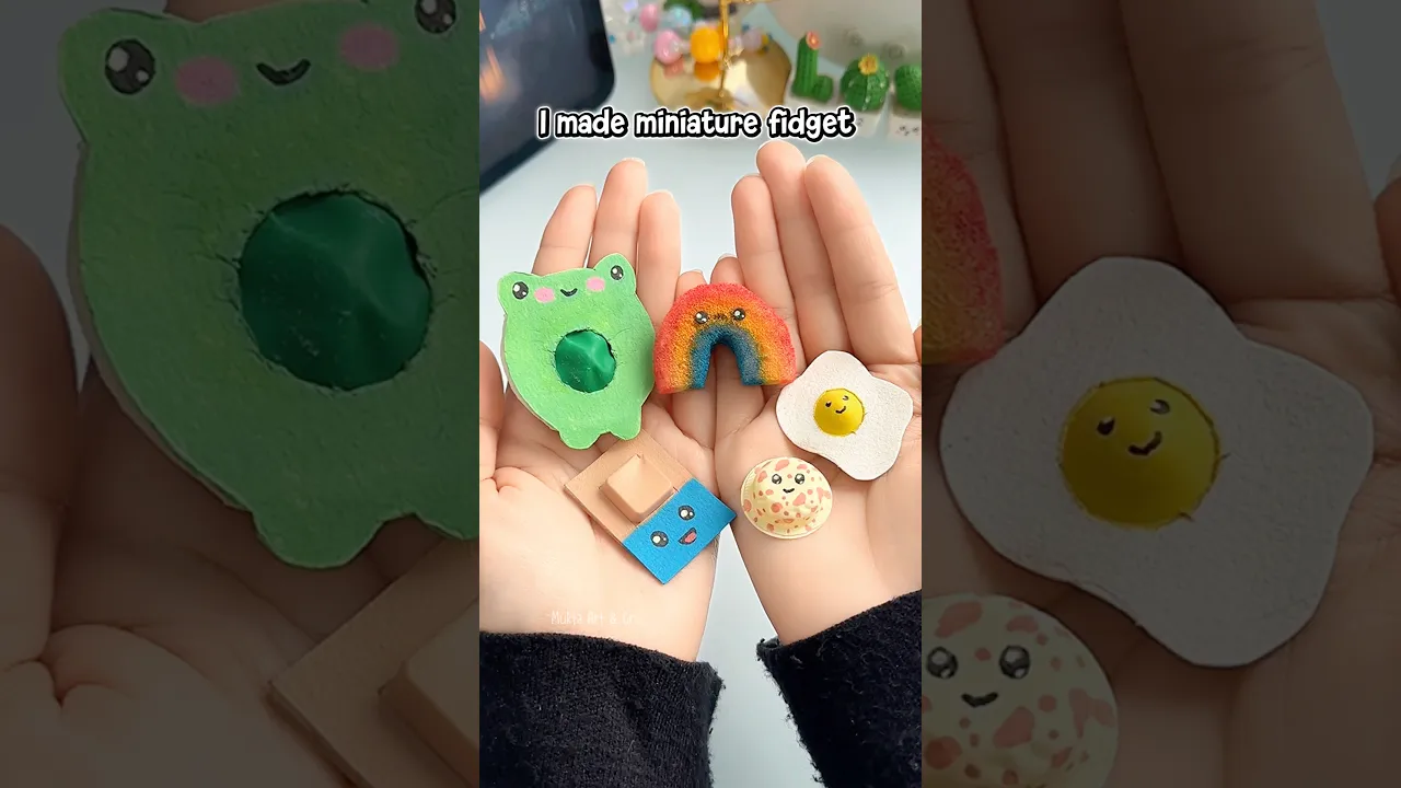 DIY miniature fidget toy 😍✨#shorts #art #diy #muktaartandcraft #youtubeshorts
