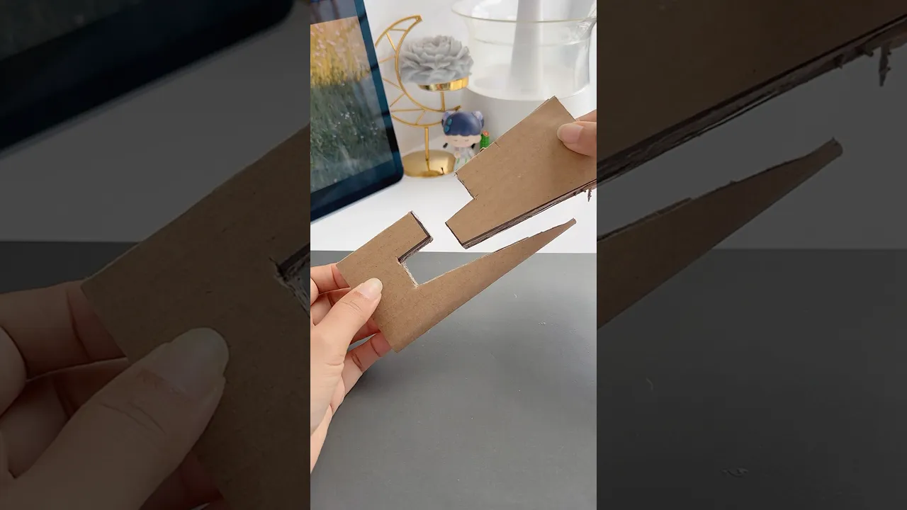 DIY Easy mobile stand 🤩✨#shorts #art #diy #muktaartandcraft #youtubeshorts