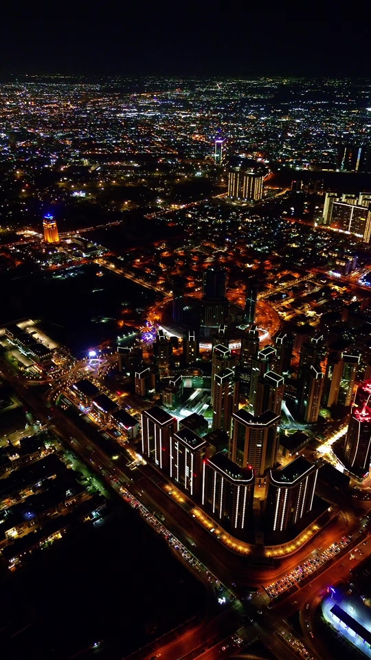 Lost in the luminescence of a thousand lives in this unique city 🌆 #...