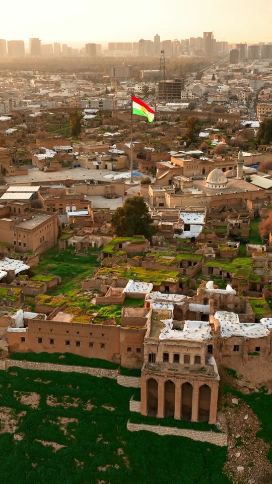 “Erbil city is an area where millions of stories are painted.” 📜❤️ #E...